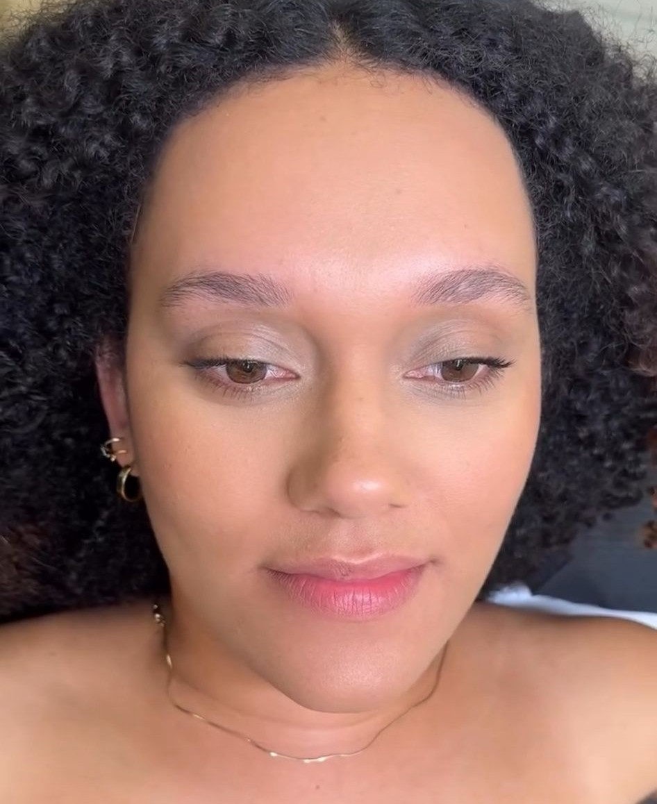 Brows before nanoblading